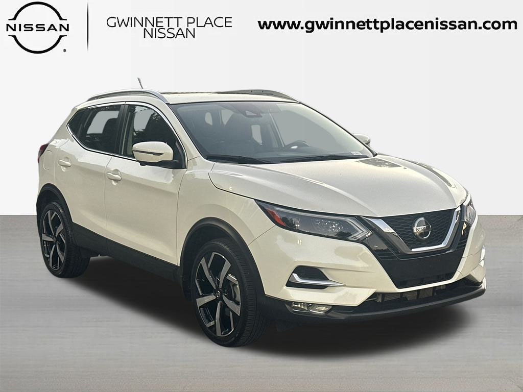 2022 Nissan Rogue Sport SL 3