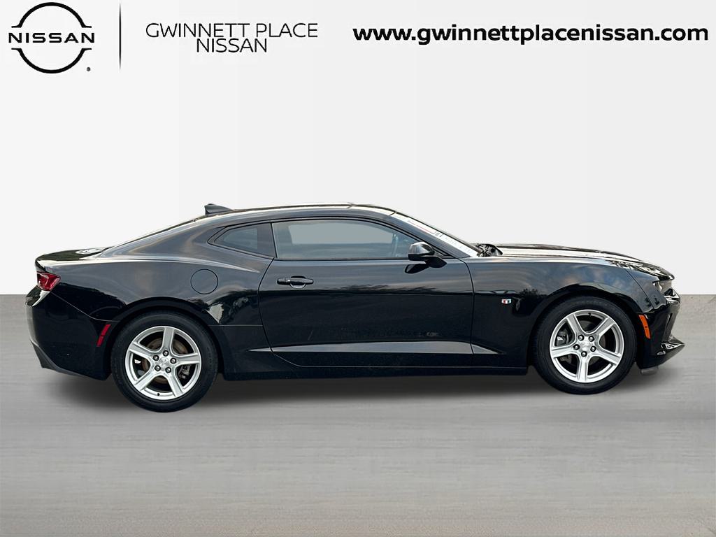 2016 Chevrolet Camaro 1LT 4