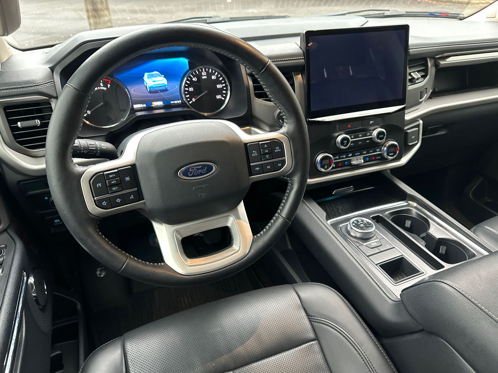 2022 Ford Expedition XLT 23