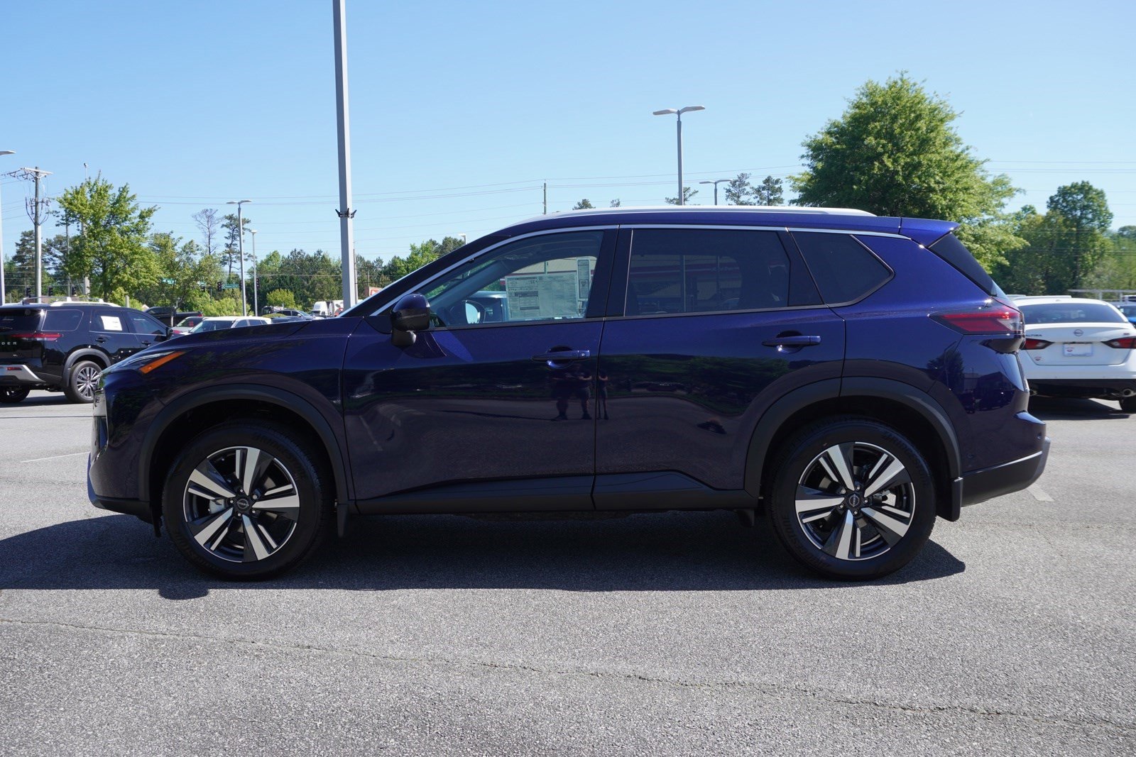 2024 Nissan Rogue SL 22