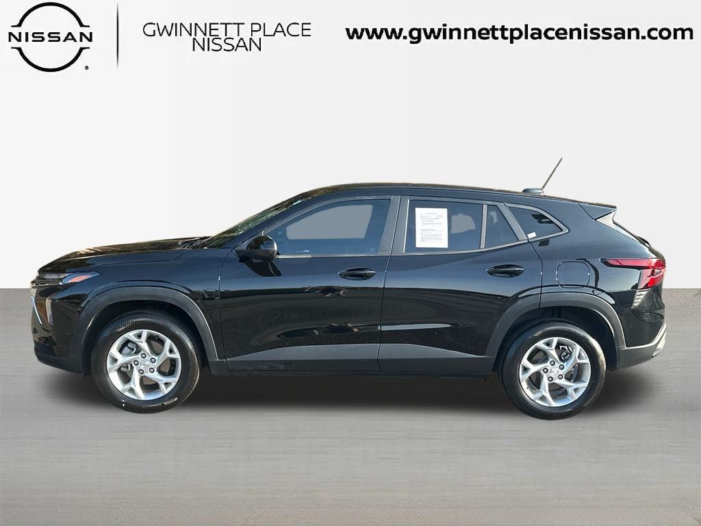 2024 Chevrolet Trax LS 8