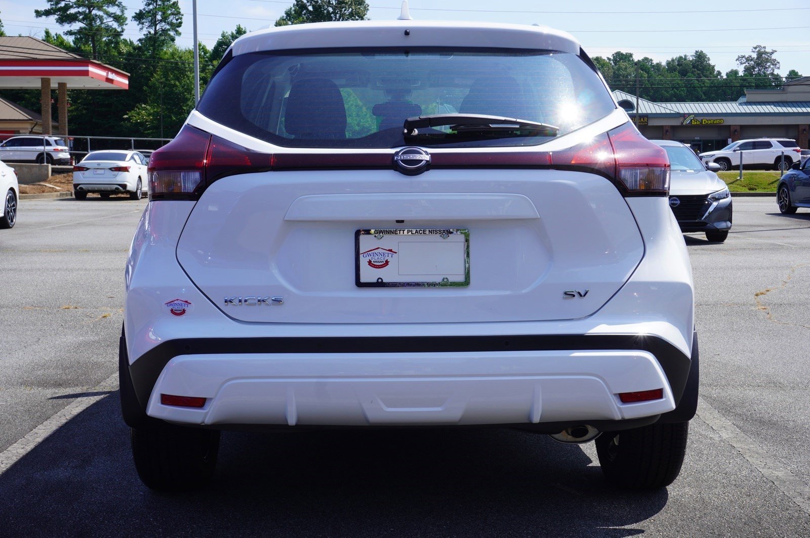 2024 Nissan Kicks SV 15