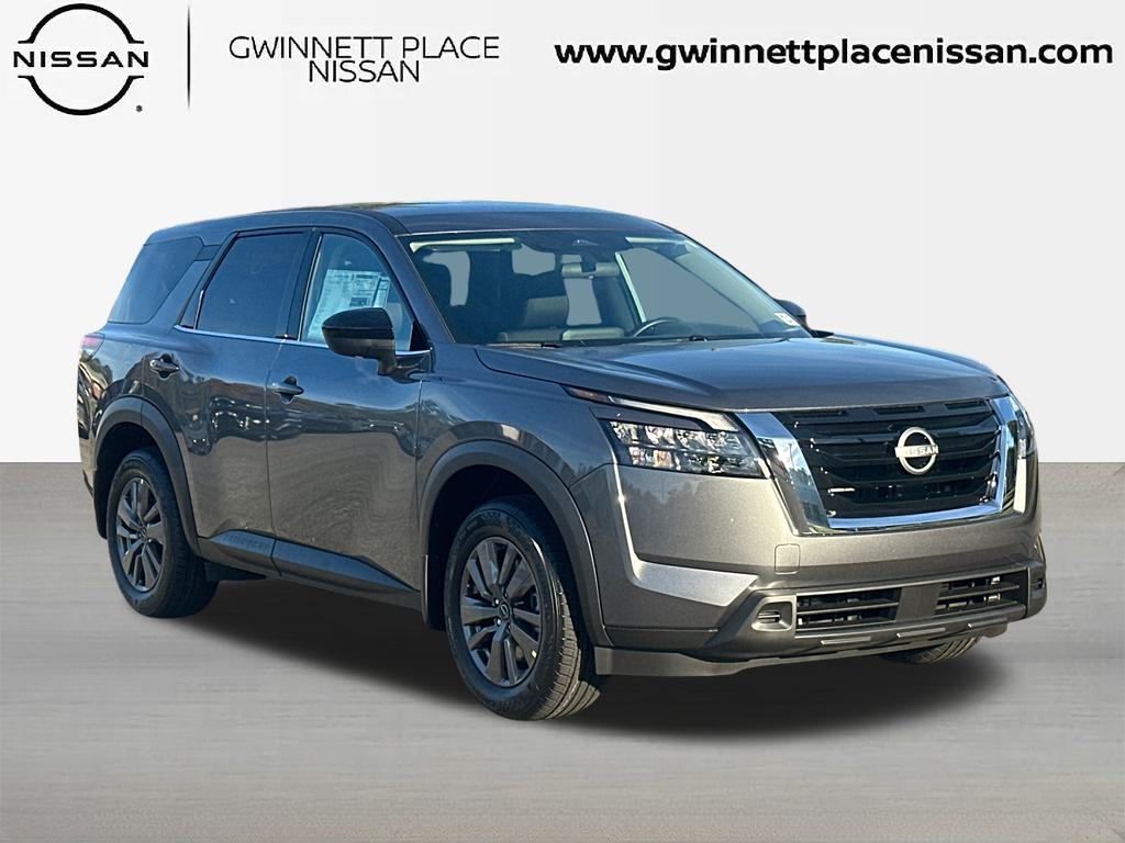 2025 Nissan Pathfinder S 3