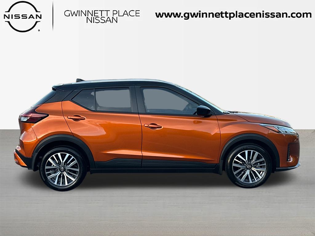 2023 Nissan Kicks SV 4