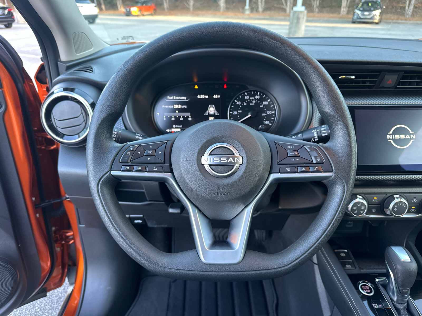 2023 Nissan Kicks SV 23