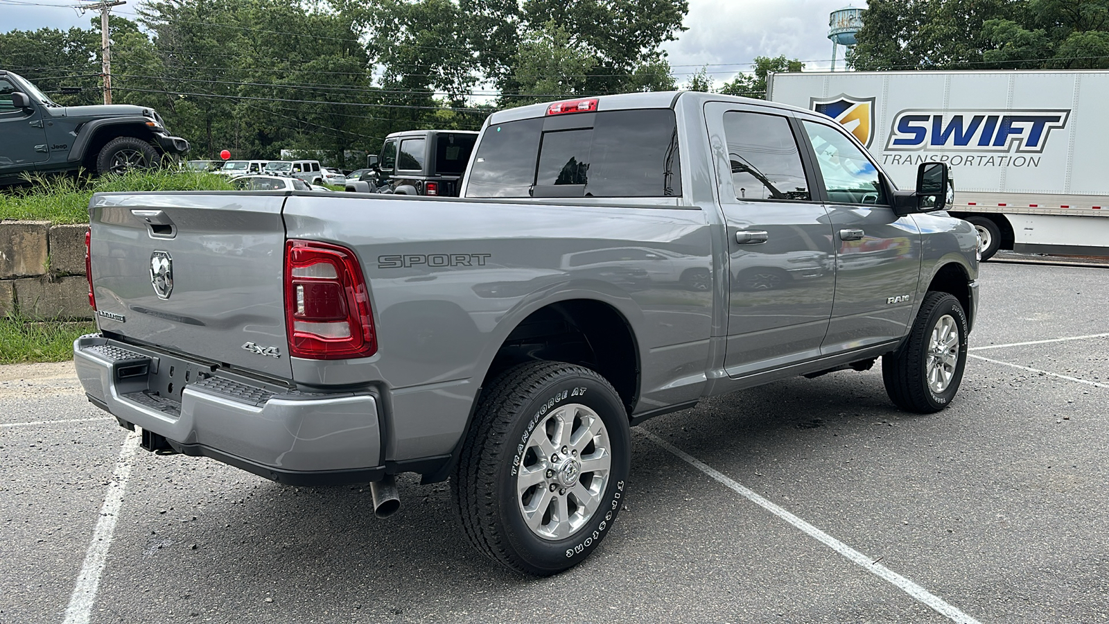 2024 Ram 2500 Laramie 4x4 Crew Cab 64 Box 4