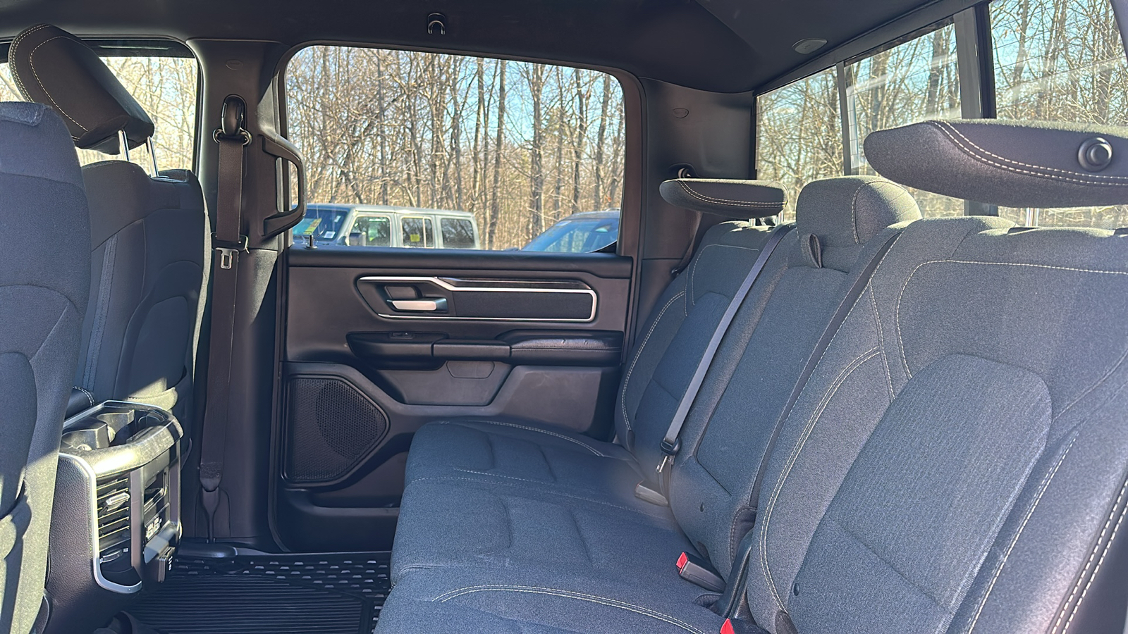 2020 Ram 1500 Big Horn 4x4 Crew Cab 57 Box 27