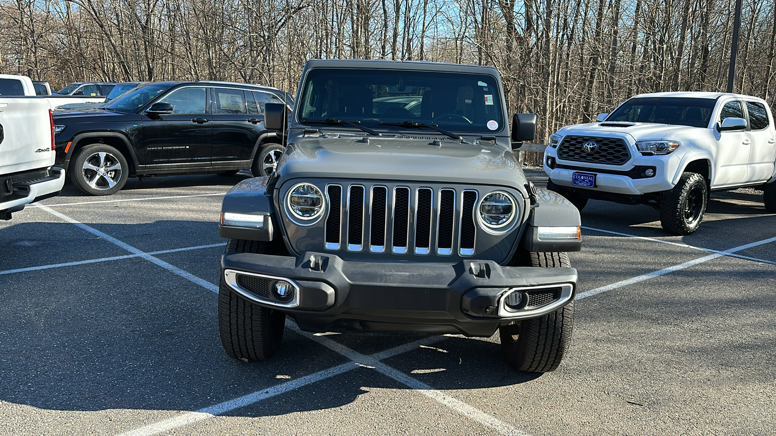 2021 Jeep Wrangler Unlimited Sahara 6