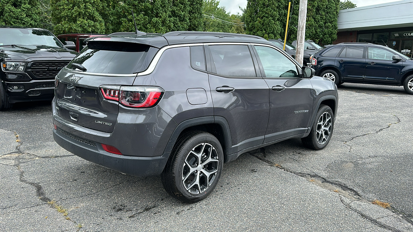 2024 Jeep Compass Limited 4