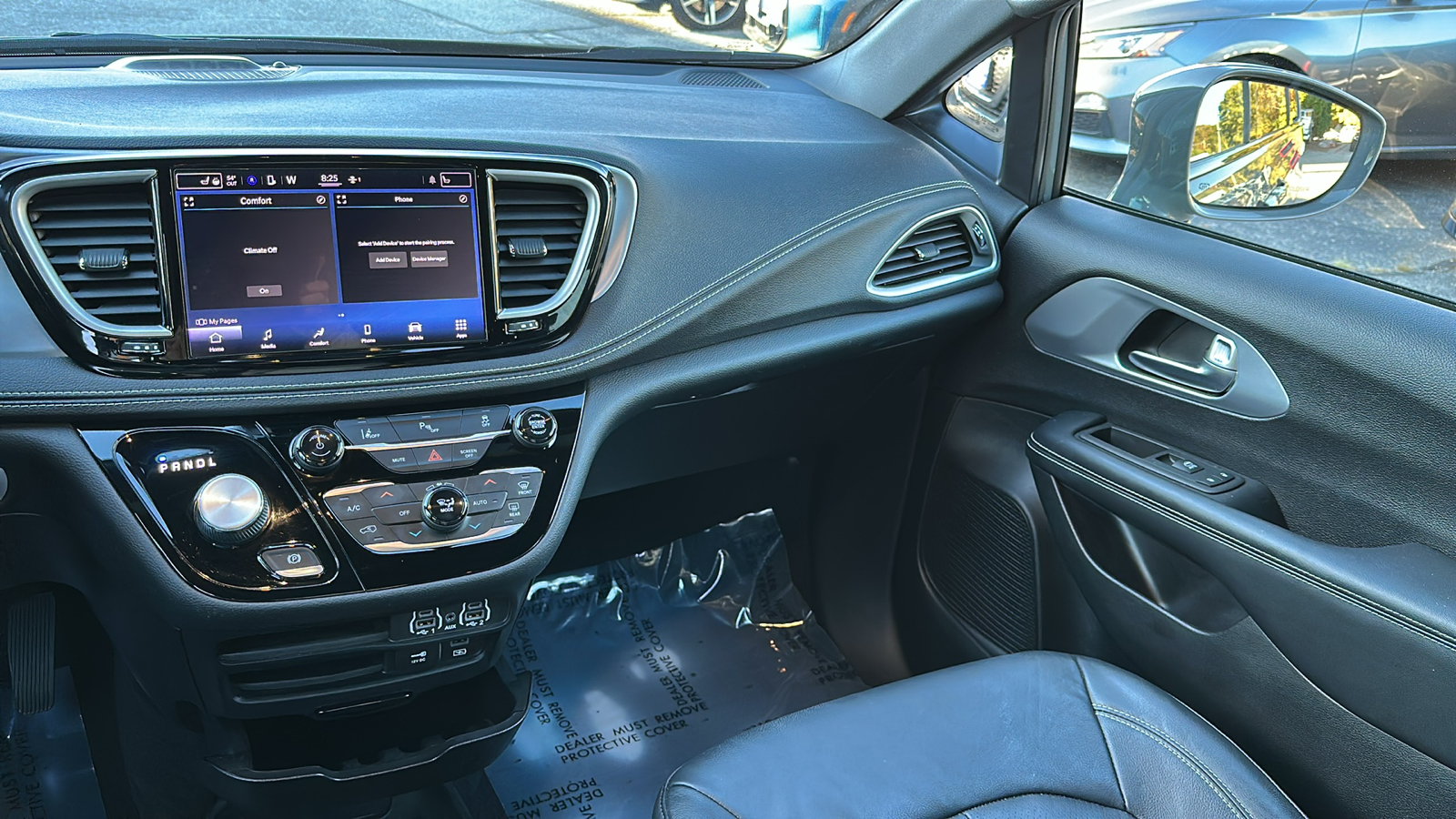 2022 Chrysler Pacifica Hybrid Touring L 23