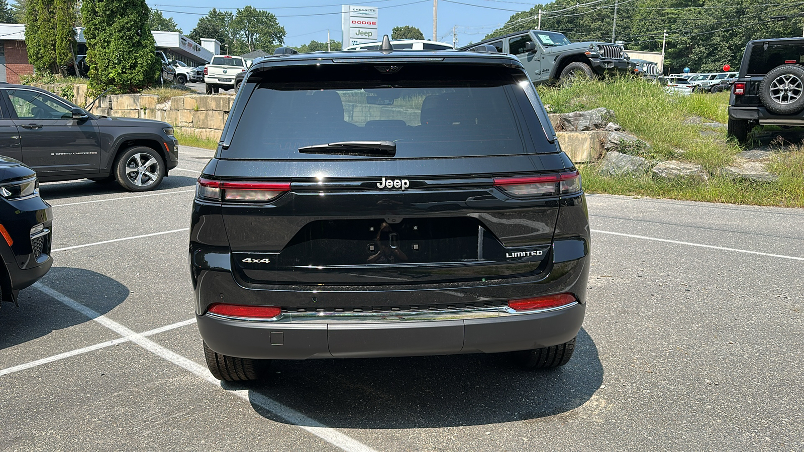 2024 Jeep Grand Cherokee Limited 3