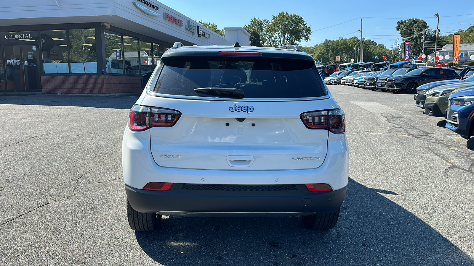 2024 Jeep Compass Limited 3