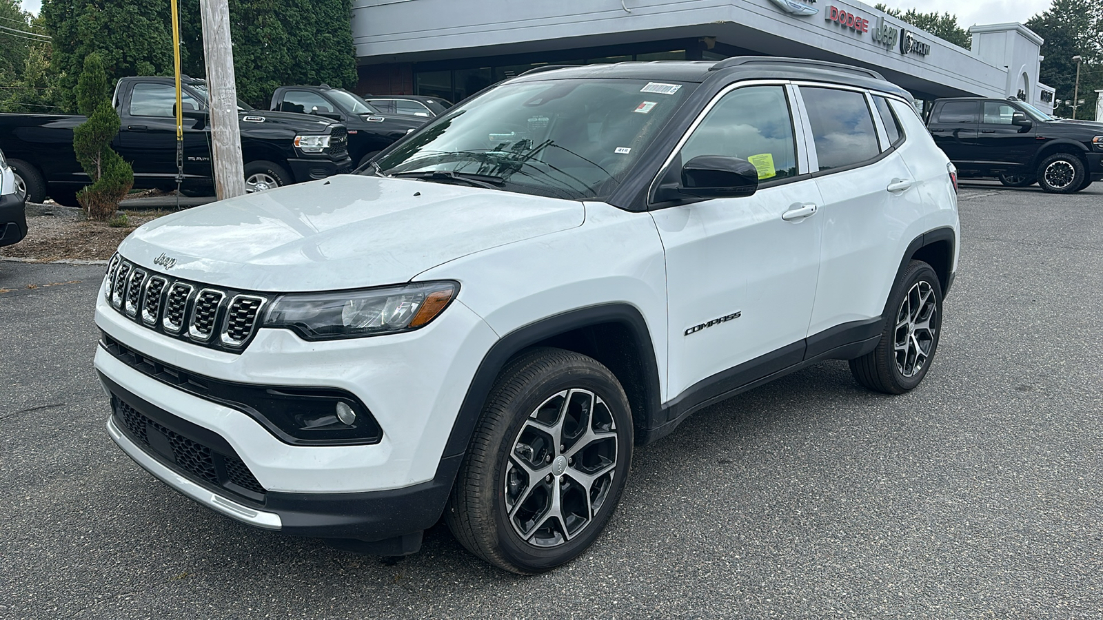 2024 Jeep Compass Limited 1