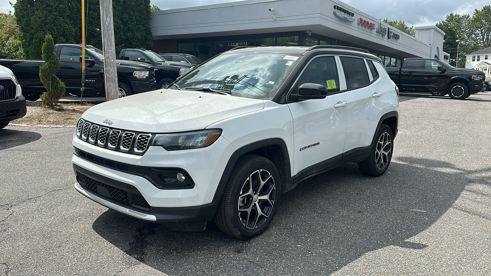 2024 Jeep Compass Limited 1