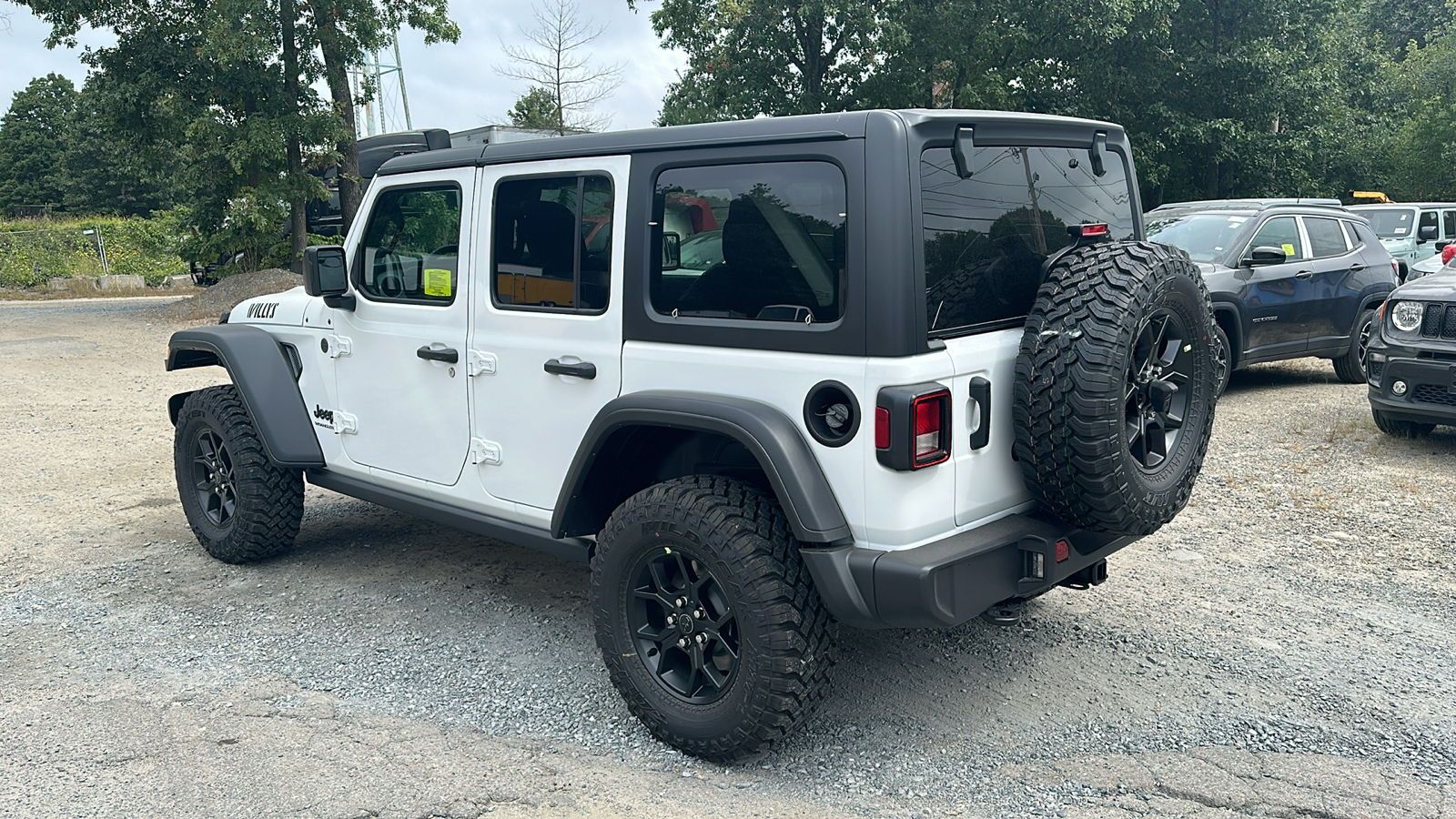 2024 Jeep Wrangler Willys 2