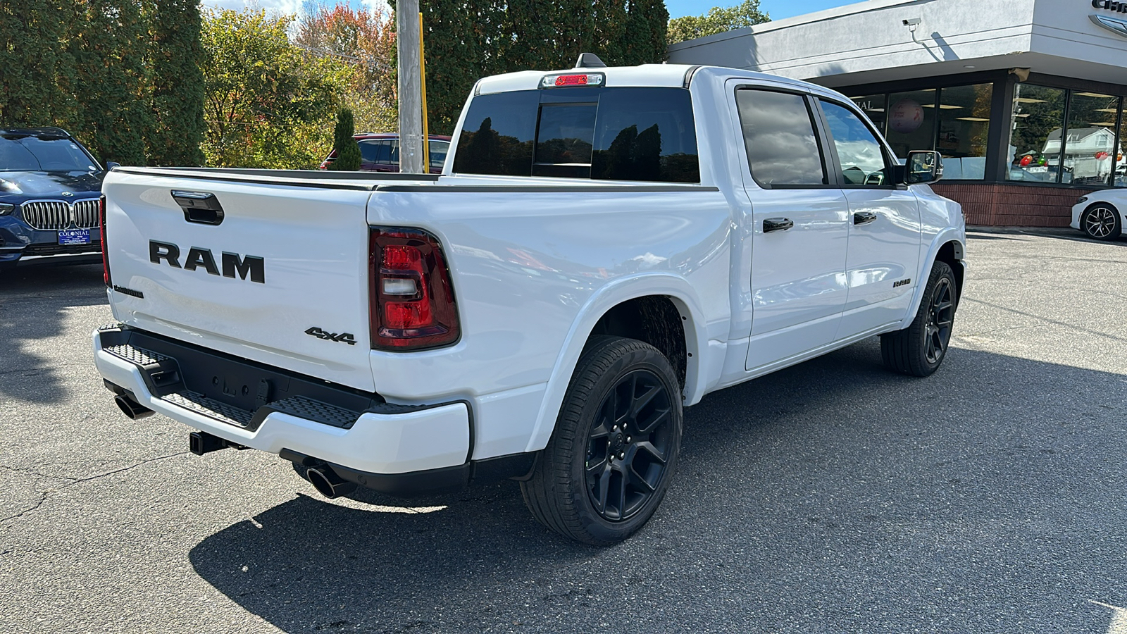 2024 Jeep Wrangler Sahara 4