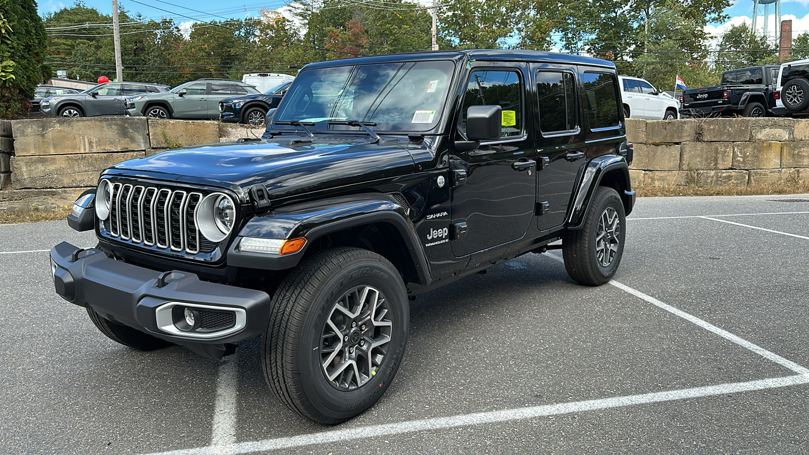 2024 Jeep Wrangler Sahara 25