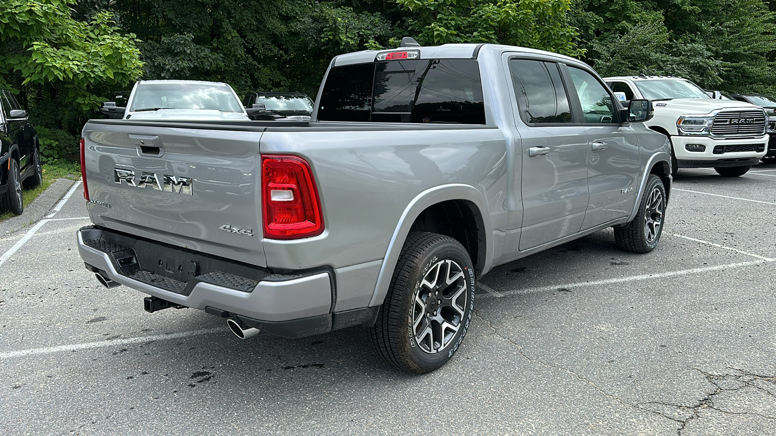 2025 Ram 1500 Laramie 4x4 Crew Cab 57 Box 4