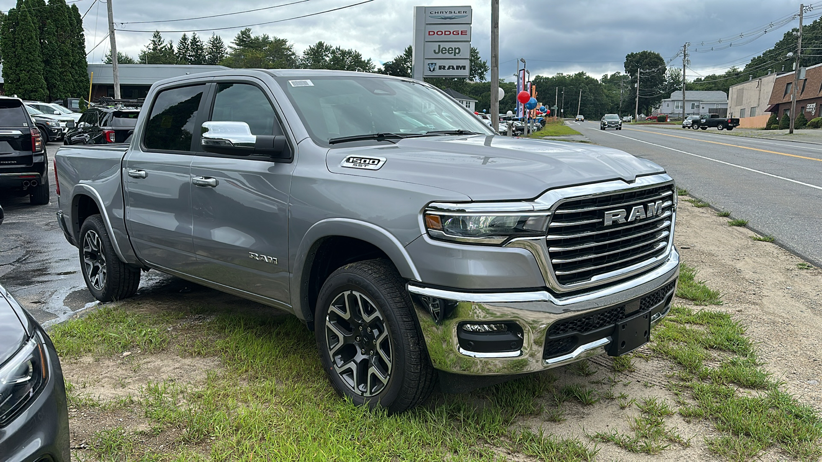 2025 Ram 1500 Laramie 4x4 Crew Cab 57 Box 5