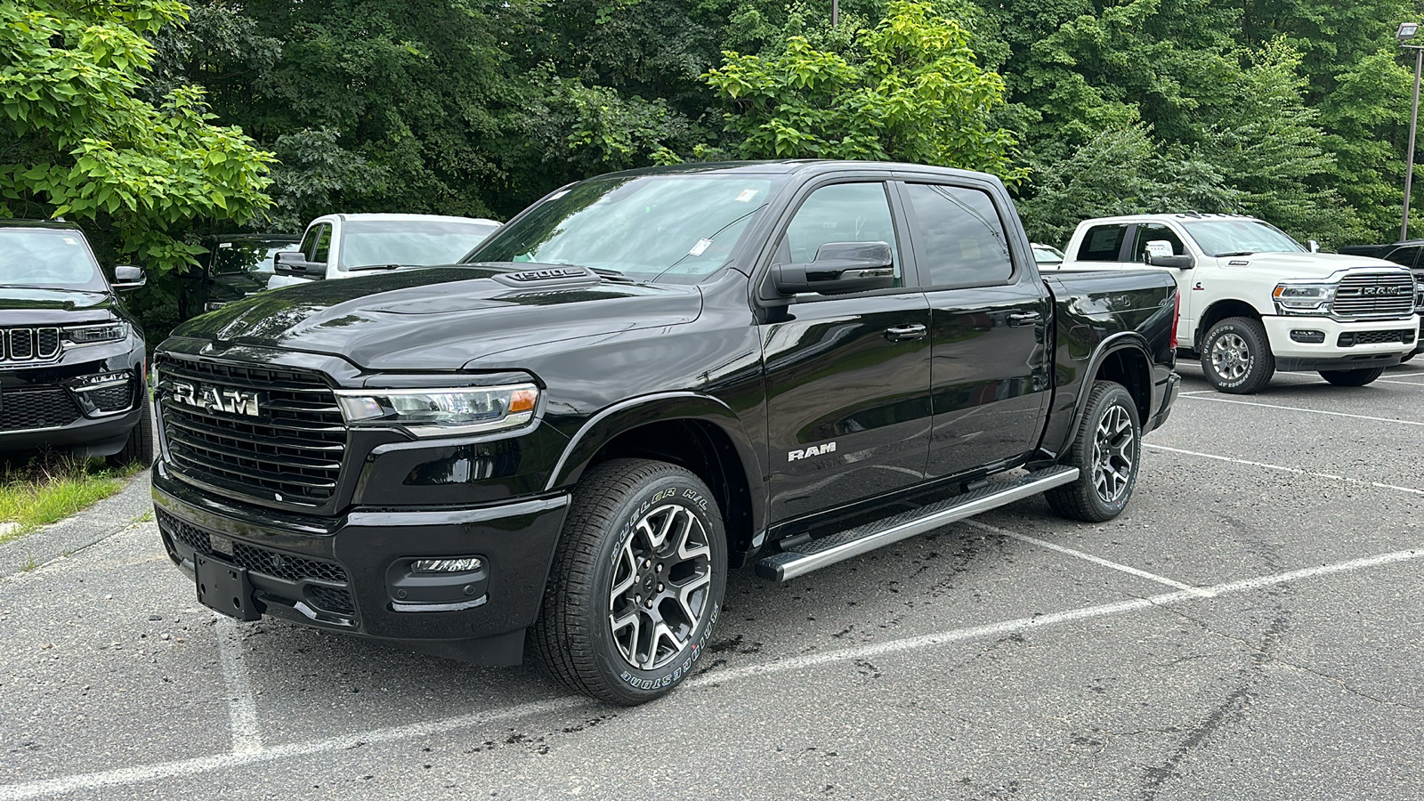 2025 Ram 1500 Laramie 4x4 Crew Cab 57 Box 1