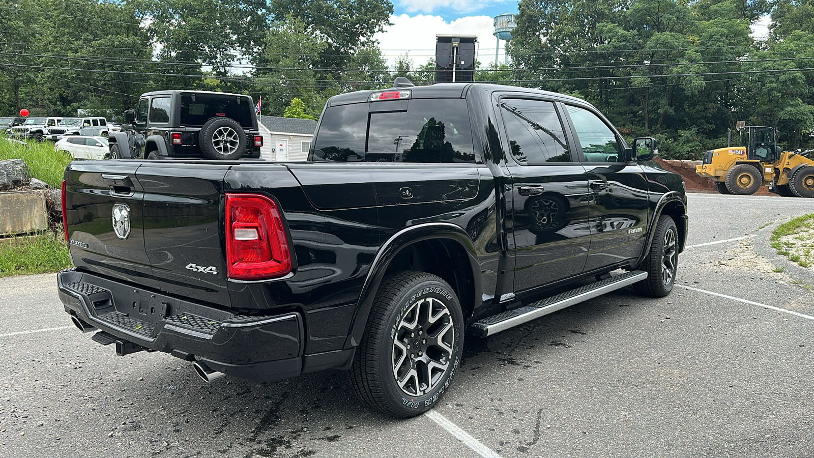 2025 Ram 1500 Laramie 4x4 Crew Cab 57 Box 4