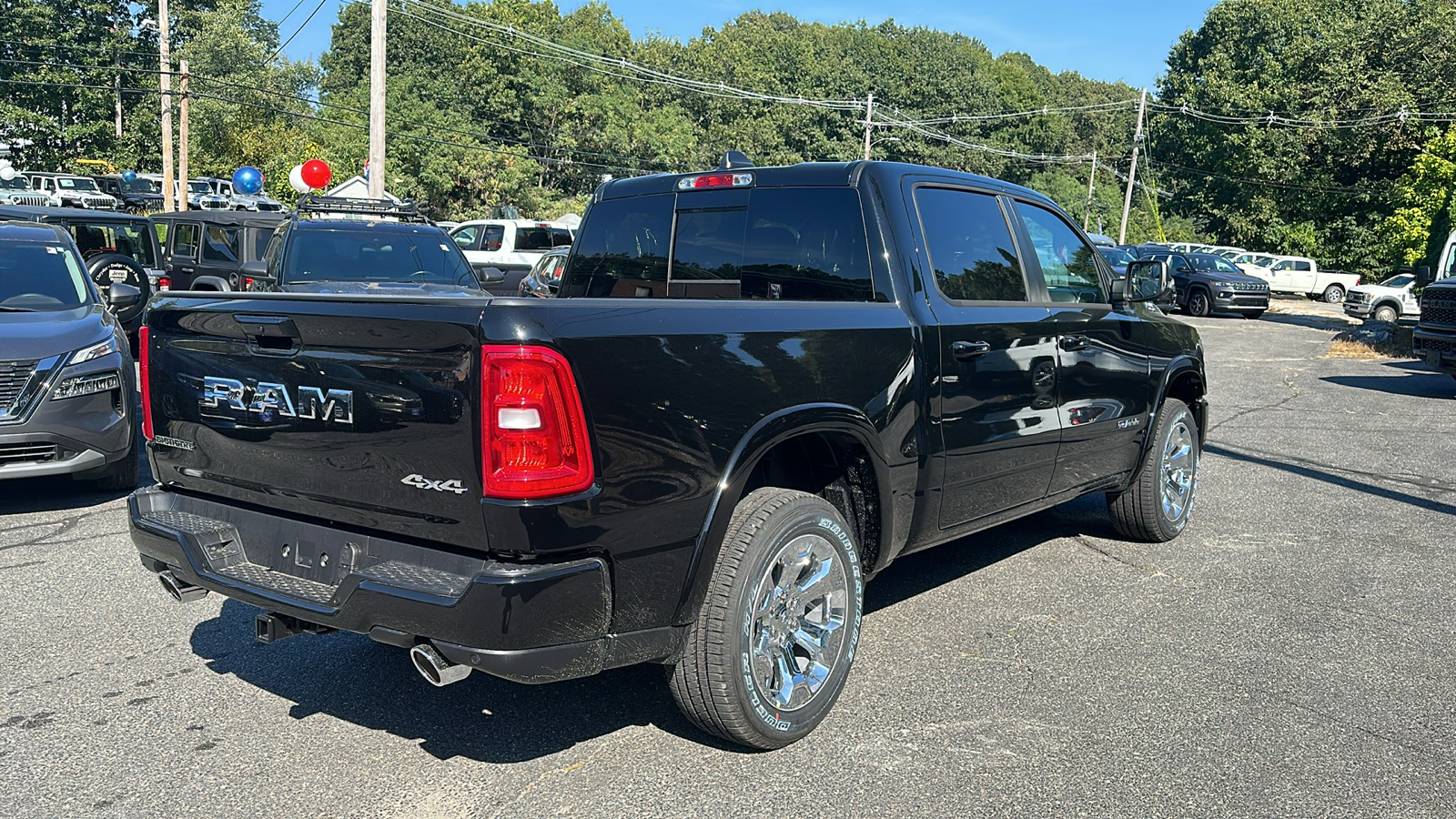 2025 Ram 1500 Big Horn 4x4 Crew Cab 57 Box 4