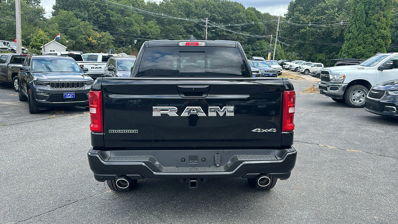 2025 Ram 1500 Big Horn 4x4 Crew Cab 57 Box 3