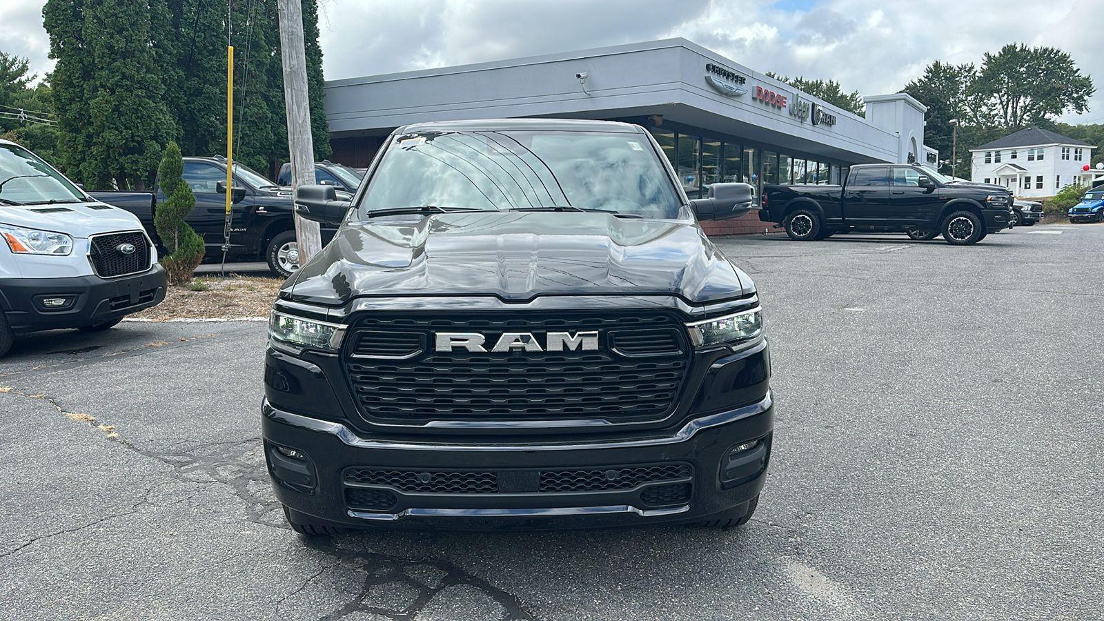 2025 Ram 1500 Big Horn 4x4 Crew Cab 57 Box 6