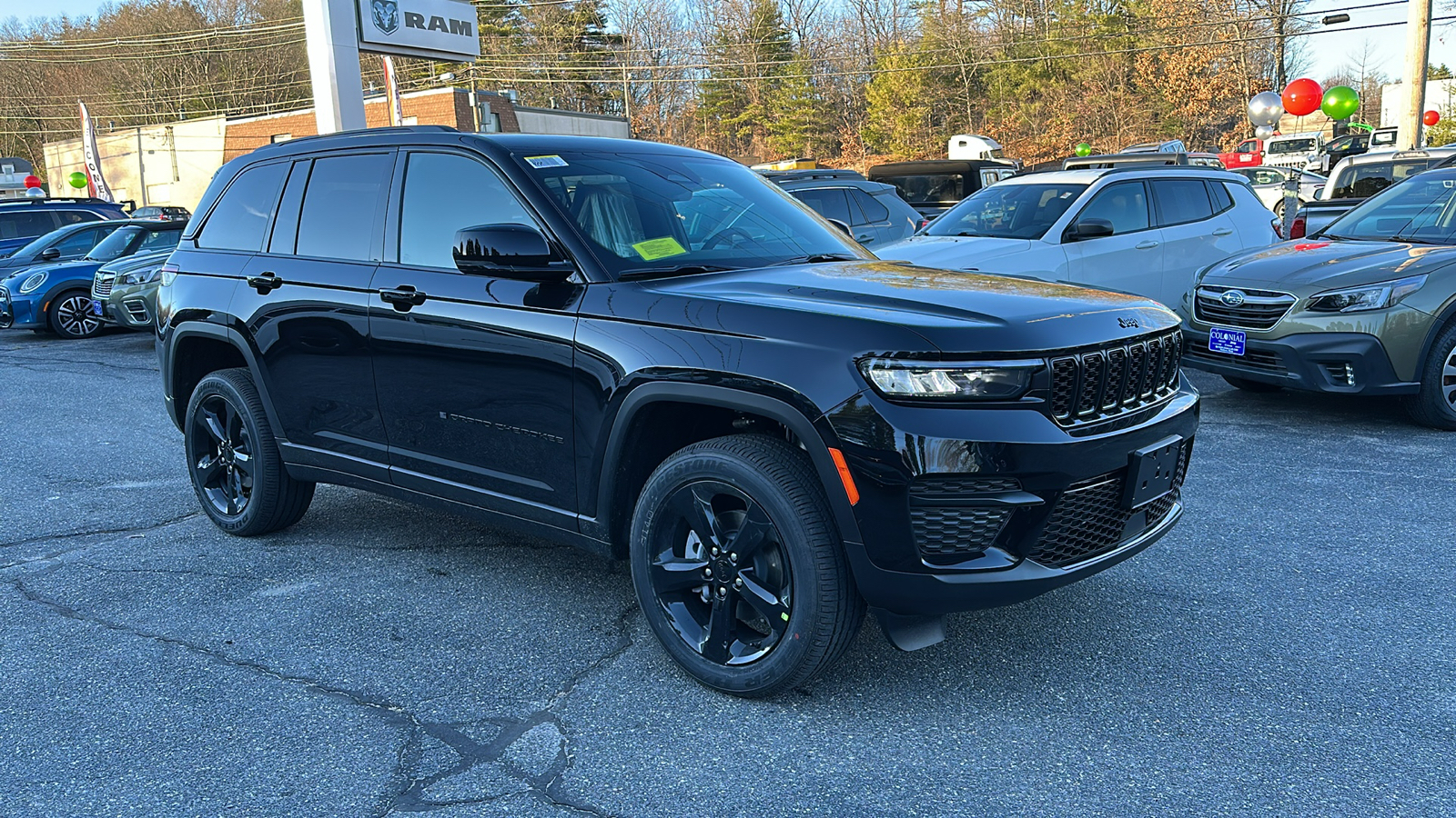 2025 Jeep Grand Cherokee Altitude 5