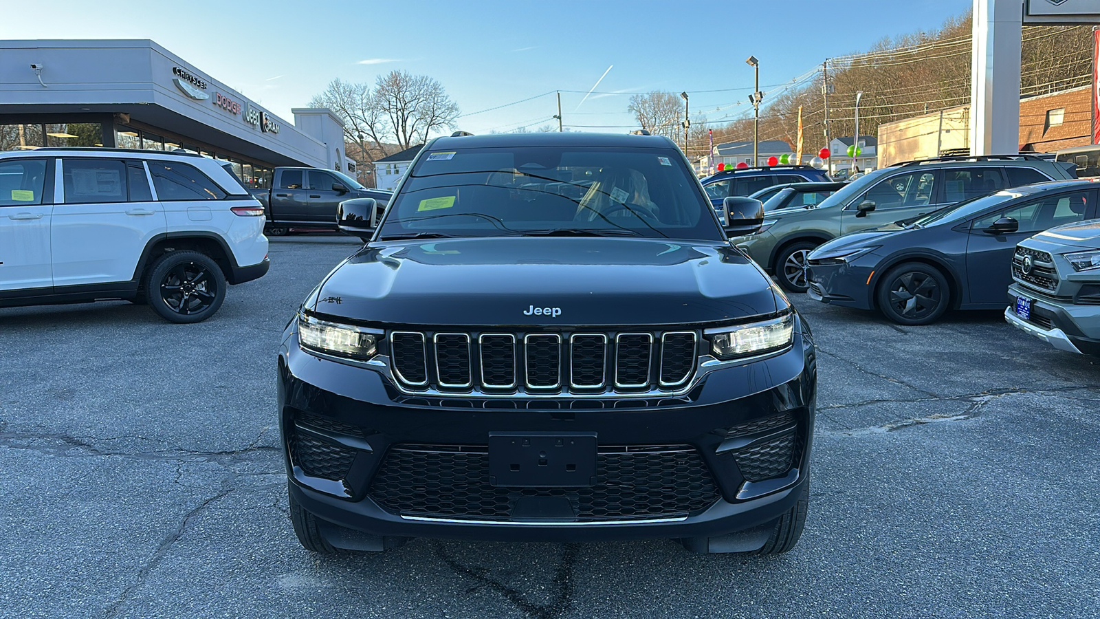 2025 Jeep Grand Cherokee Laredo X 6