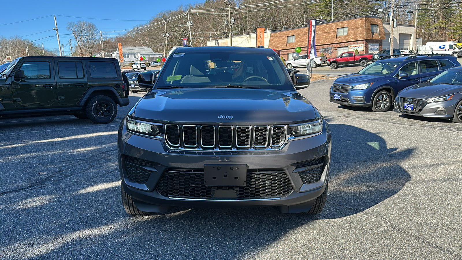 2025 Jeep Grand Cherokee Laredo X 6