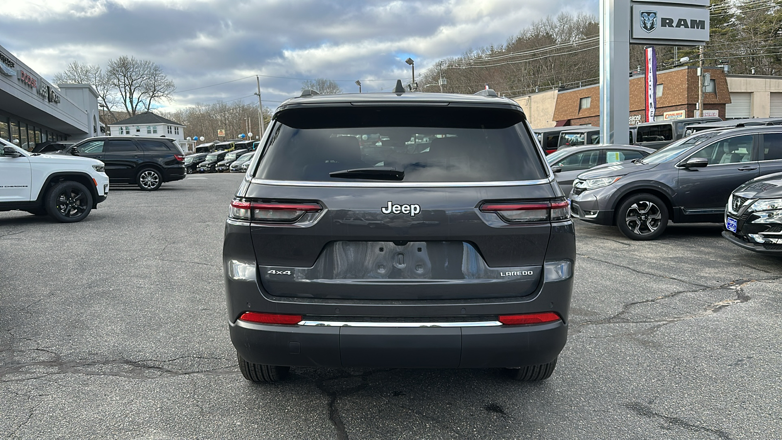 2025 Jeep Grand Cherokee L Laredo X 3