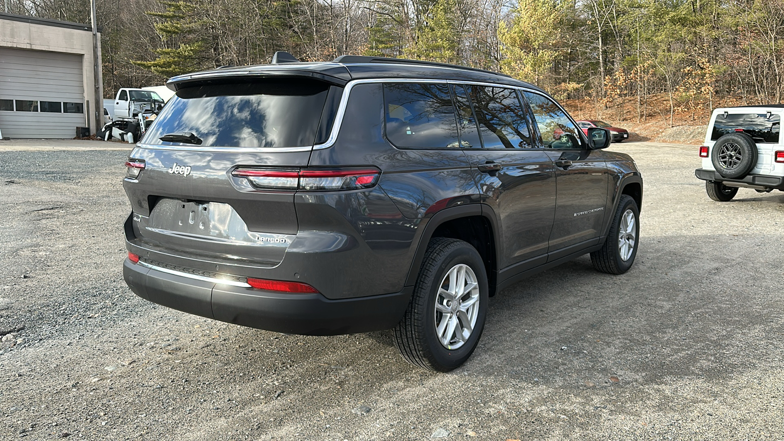 2025 Jeep Grand Cherokee L Laredo X 4