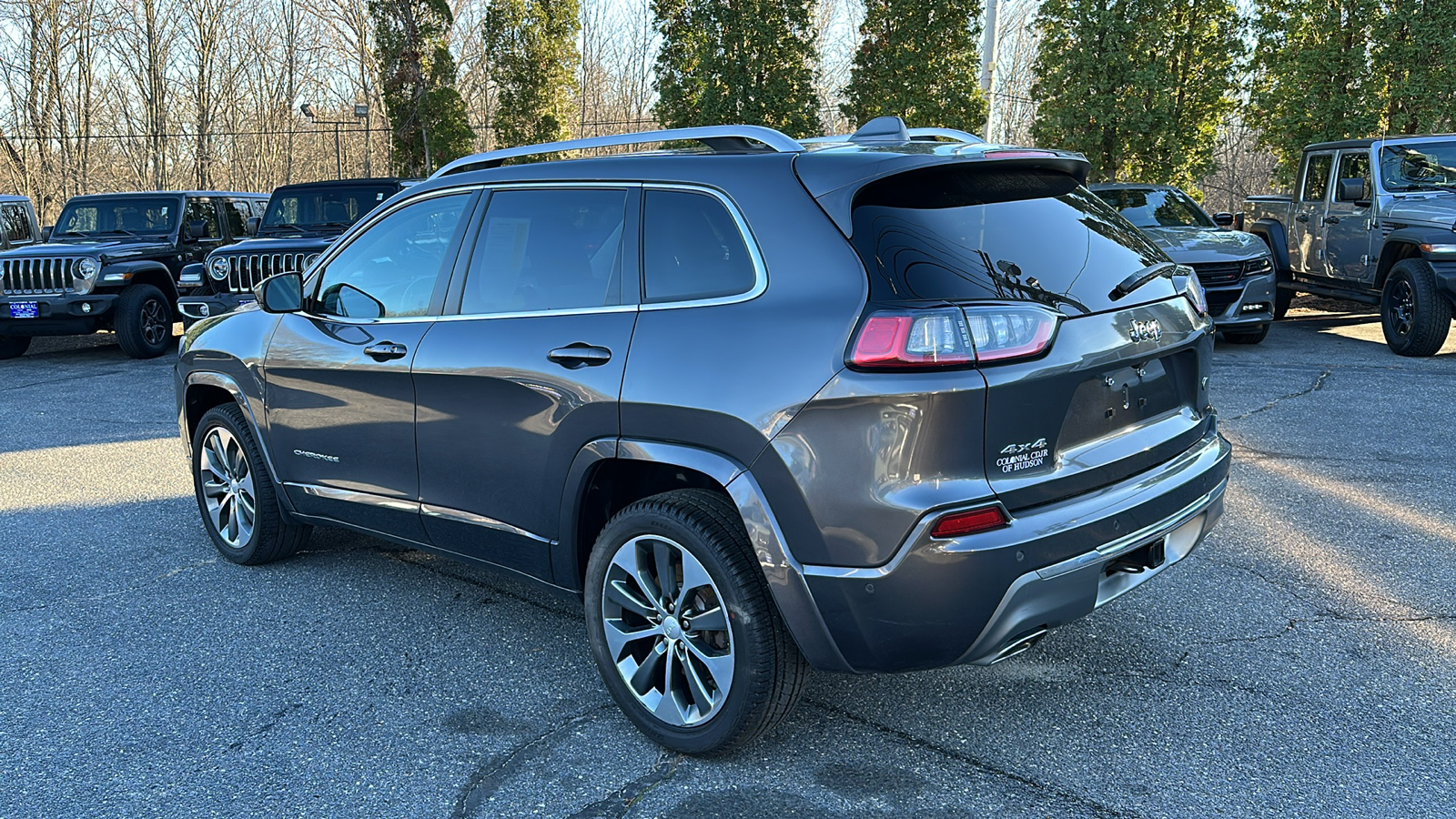 2019 Jeep Cherokee Overland 2