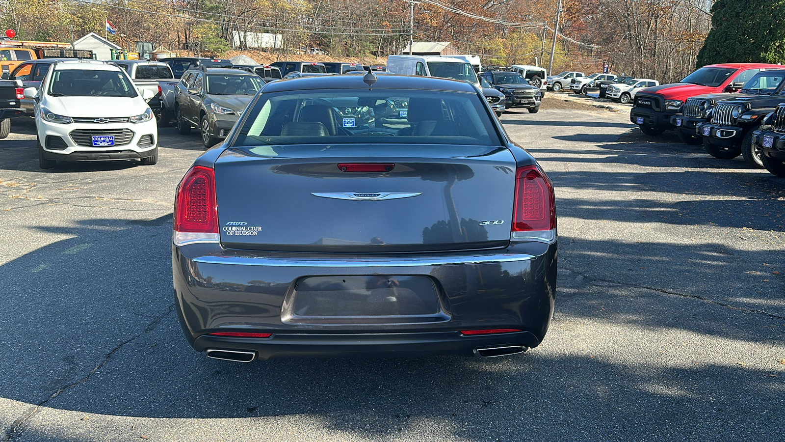 2019 Chrysler 300 Touring L 3