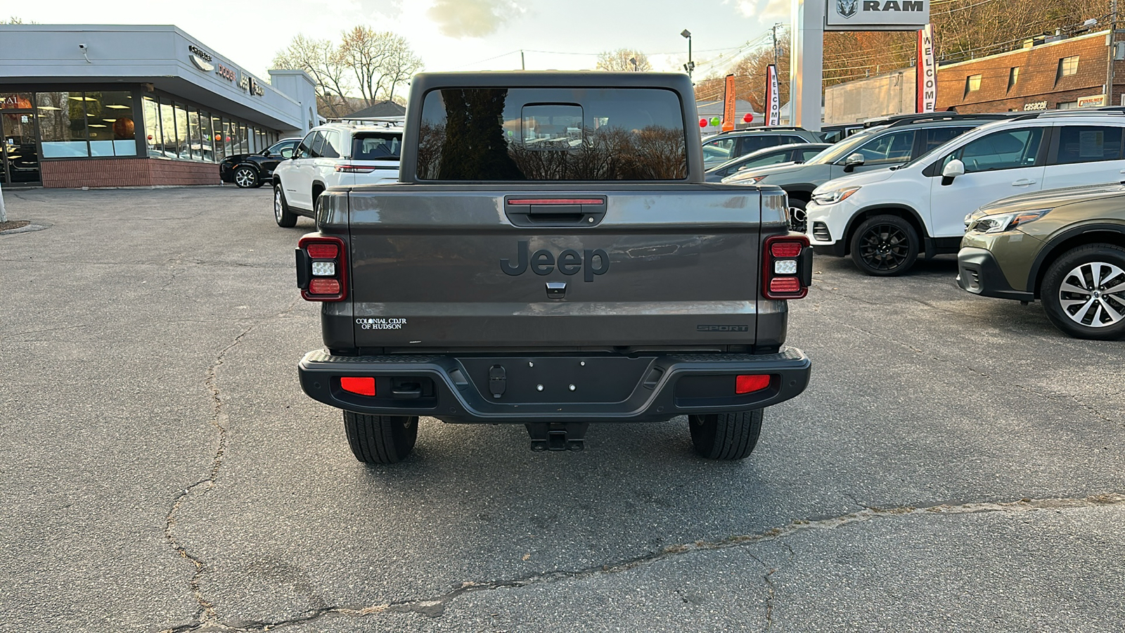 2021 Jeep Gladiator Sport S 4x4 3