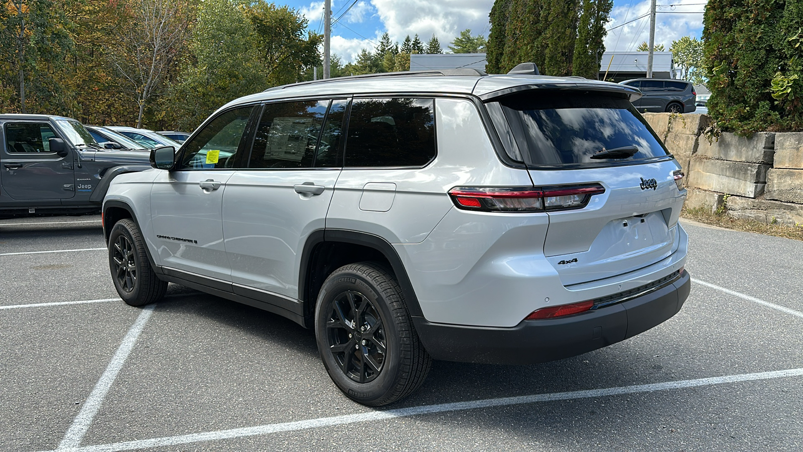 2024 Jeep Grand Cherokee L Altitude X 2