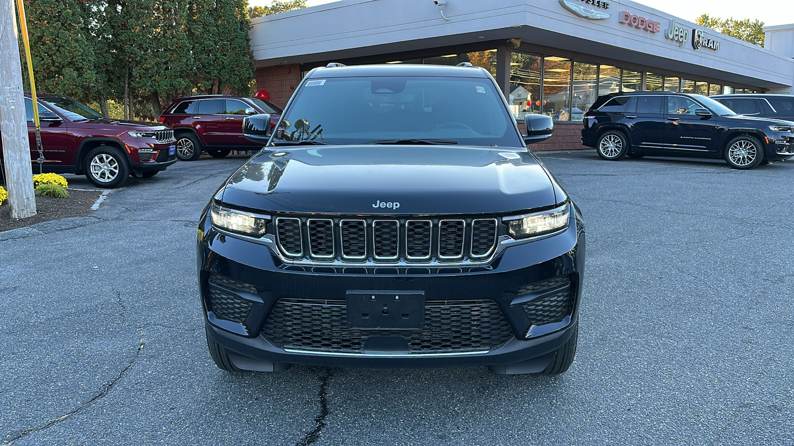 2024 Jeep Grand Cherokee Laredo X 6