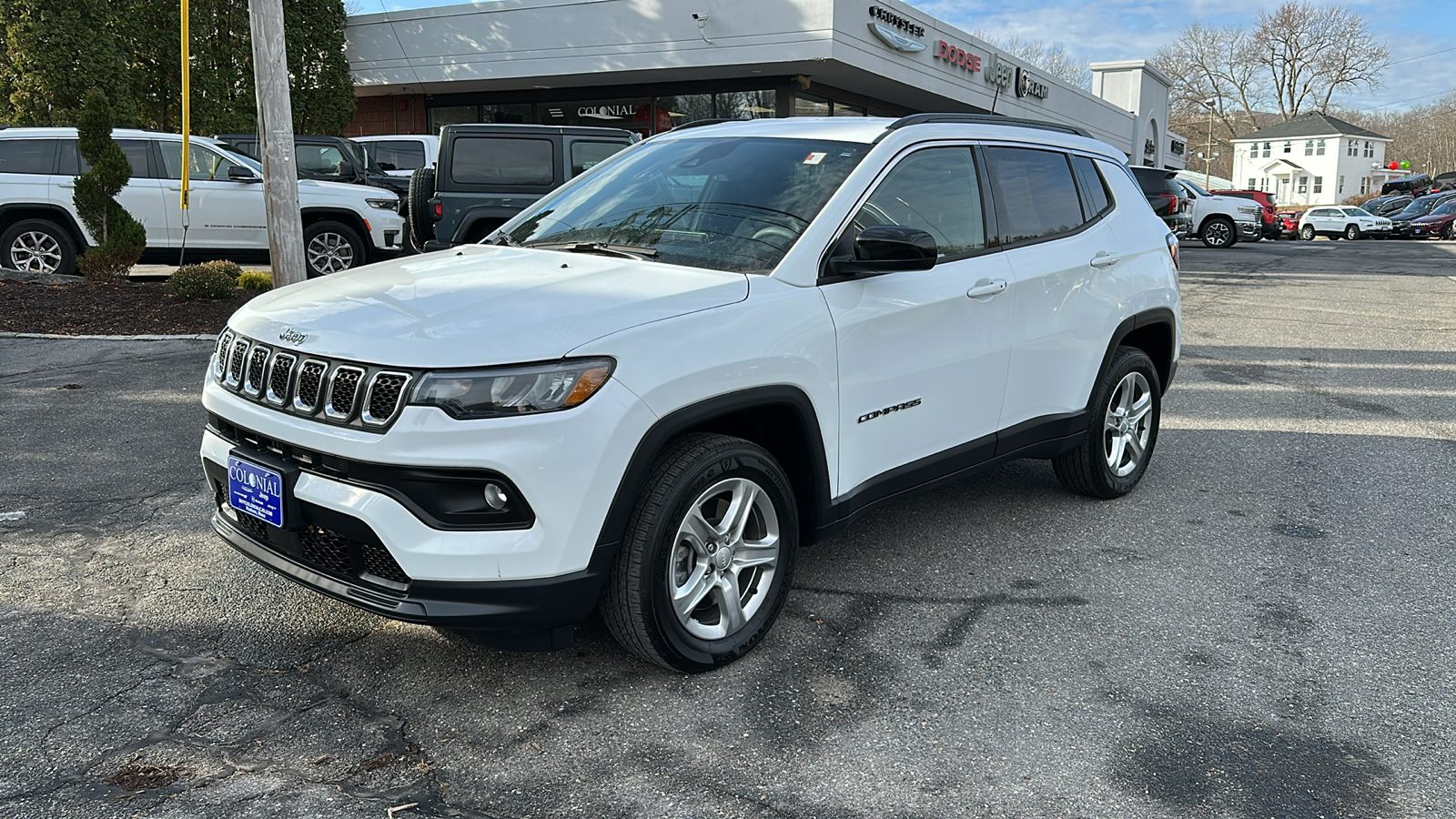 2023 Jeep Compass Latitude 1