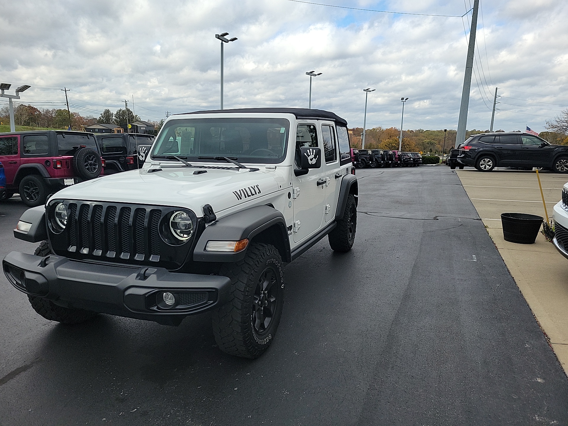 2022 Jeep Wrangler Unlimited Willys 3