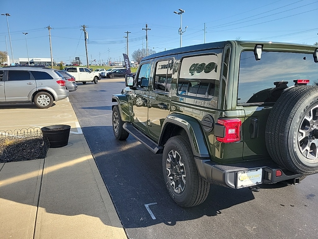 2024 Jeep Wrangler Sahara 11