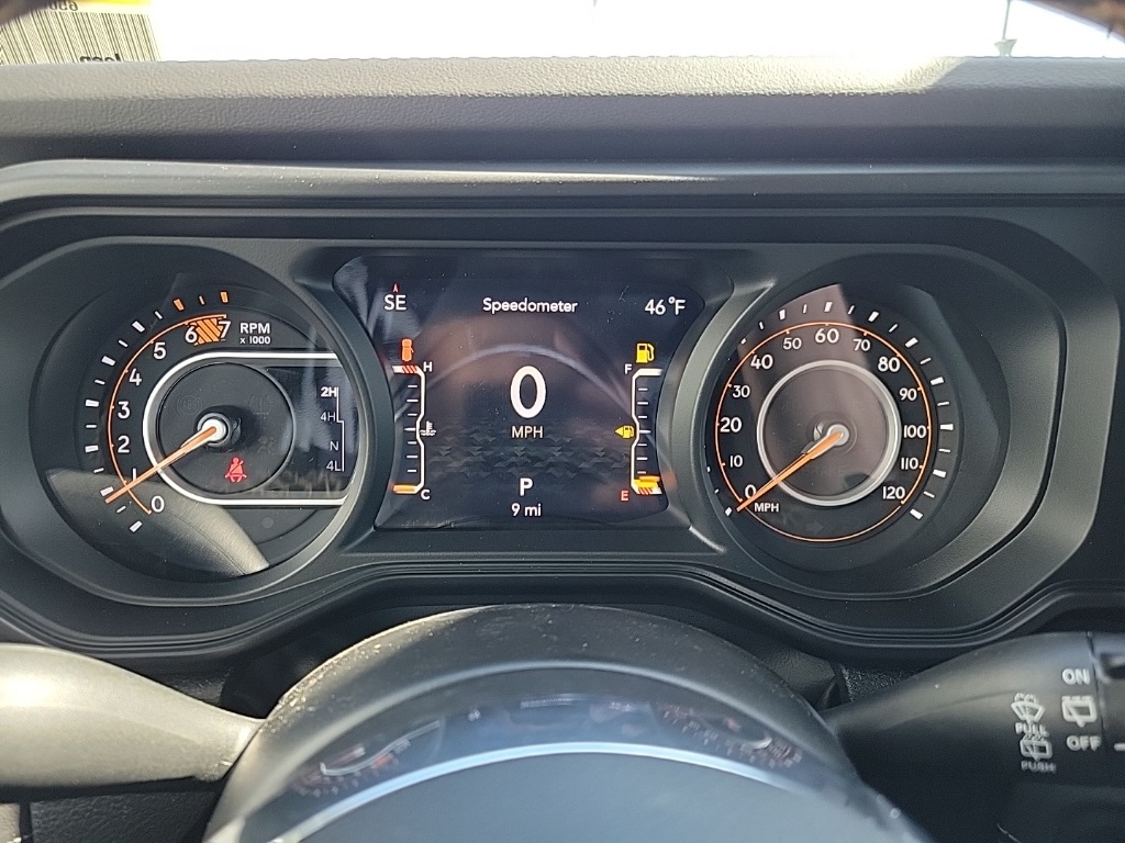 2024 Jeep Wrangler Sahara 4