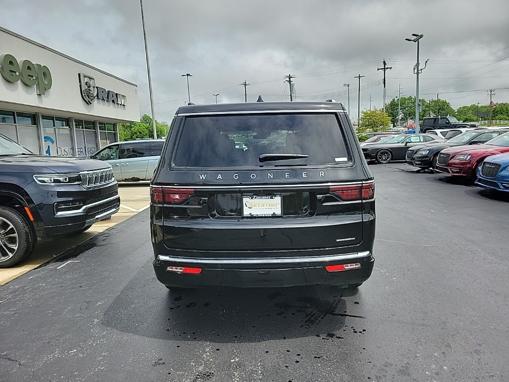 2024 Jeep Wagoneer Series II 10