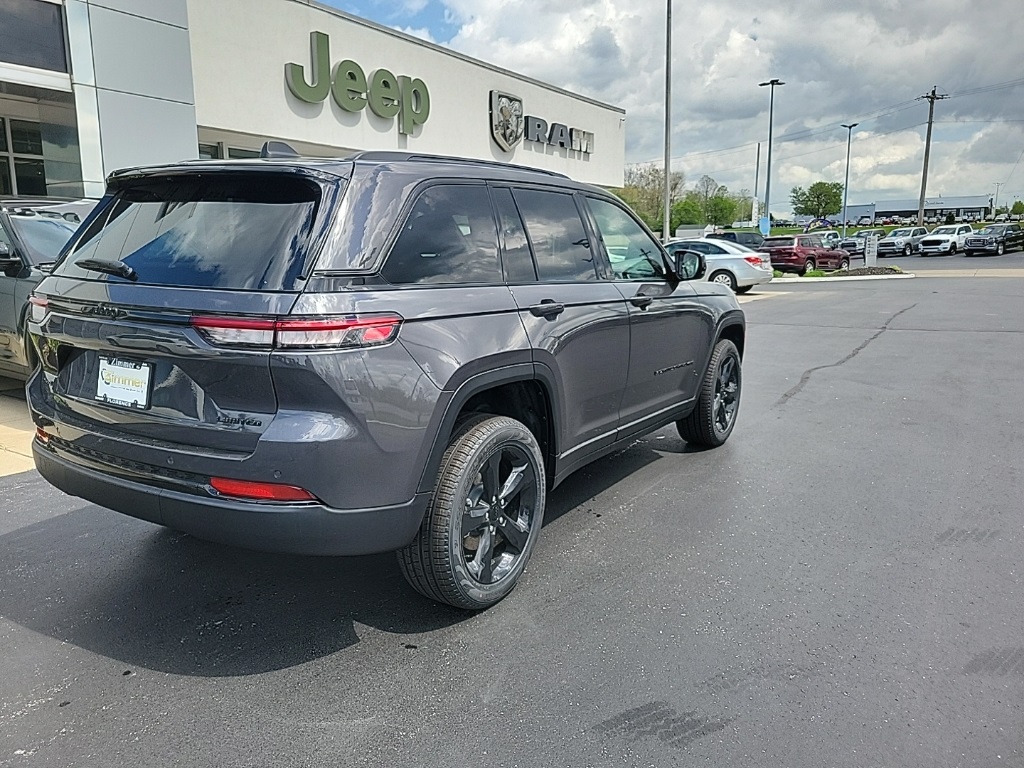 2024 Jeep Grand Cherokee Limited 12