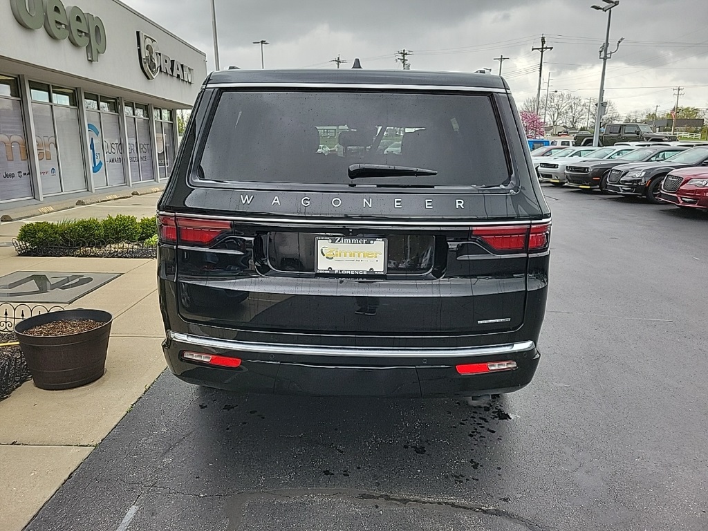 2024 Jeep Wagoneer Series II 10