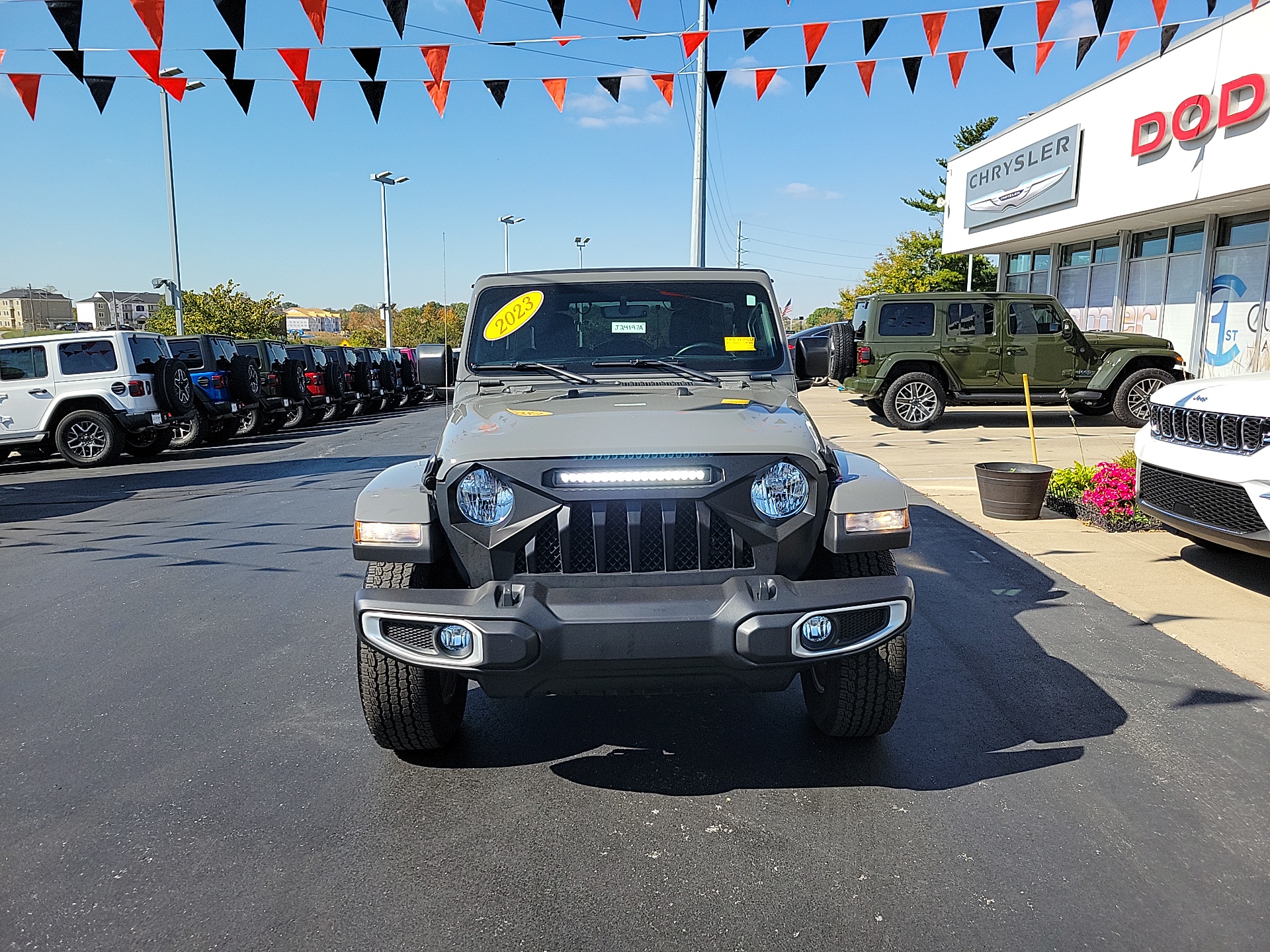 2023 Jeep Wrangler Sahara 2