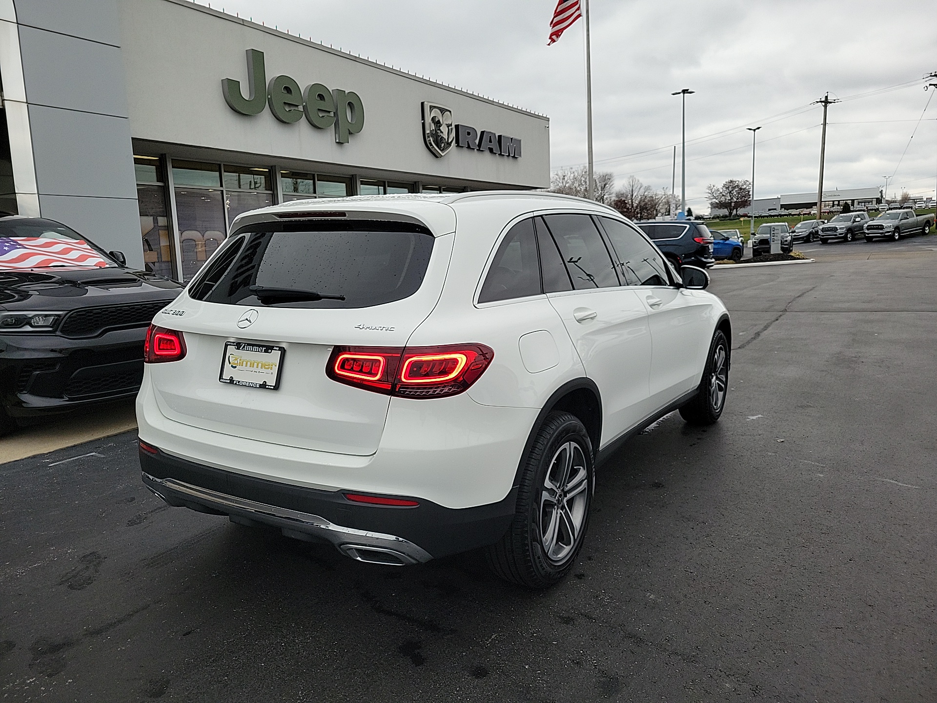 2020 Mercedes-Benz GLC GLC 300 8