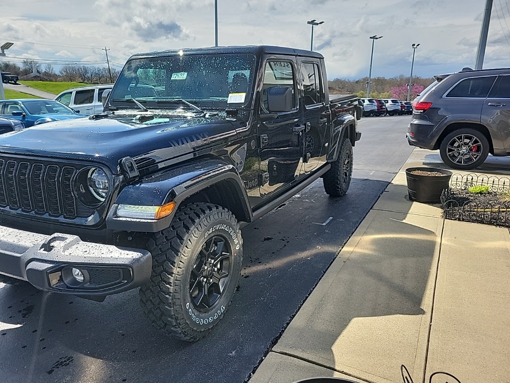 2024 Jeep Gladiator  8