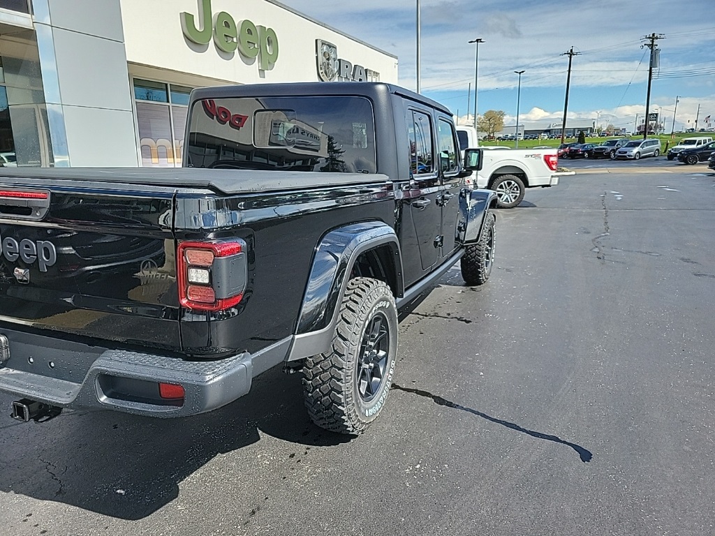 2024 Jeep Gladiator  12