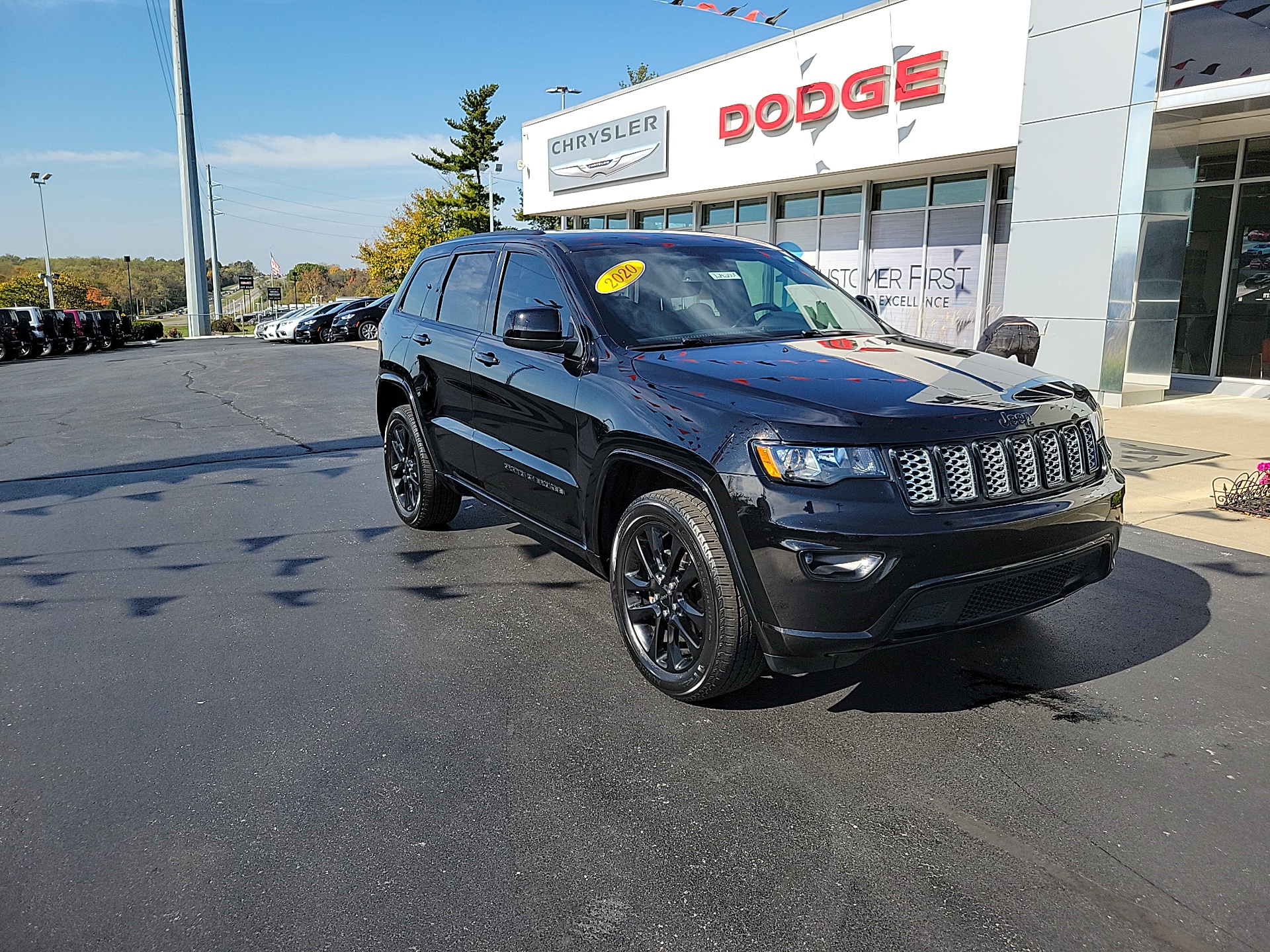 2020 Jeep Grand Cherokee Altitude 1